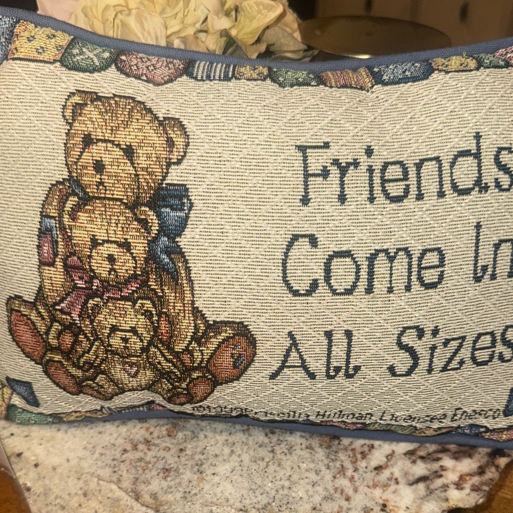 Enesco Friends Come In All Sizes Pillow - Multicolor